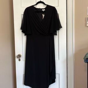 Avenue black 18/20 short sleeve dress brand new w/ tags